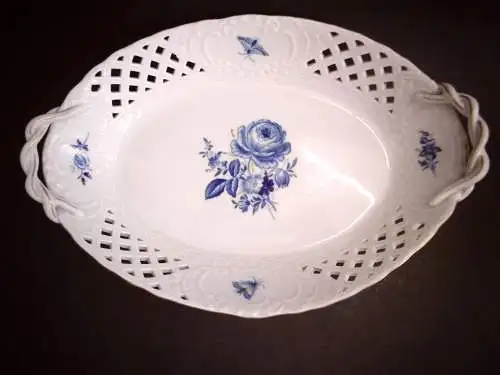 Durchbruchschale Meissen mit floralem Motiv, 25 x 18 cm