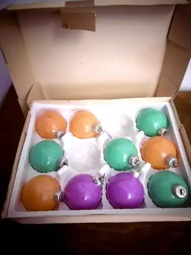 Bezaubernde Vintage Weihnachtskugeln in strahlenden Farben, Ø 7 cm, 10 Stk.