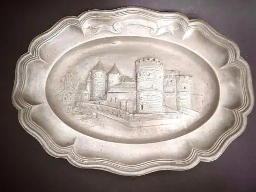 Antike Andenkenschale aus Zinn "Dt. Thor in Metz" mit Reliefdruck, 28 x 21 cm