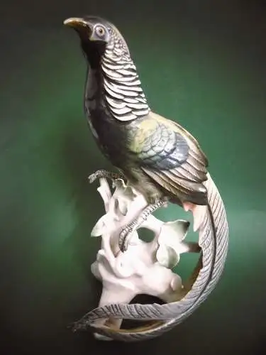 Herrliche große Porzellanfigur "Fasan auf Baumstumpf", Fa. Ens