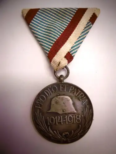 Orden Österreich / Ungarn KuK, Pro Deo Et Patria 1914-1918 am Dreiecksband