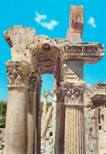Leabanon Baalbeck Bacchus Temple Columns detail view