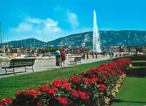 Switzerland Geneve Quai Wilson, Jet d'Eau et le mont Saleve