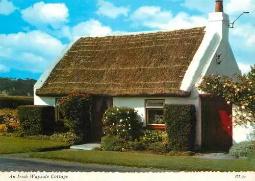 Ireland Wayside typical Irish cottage