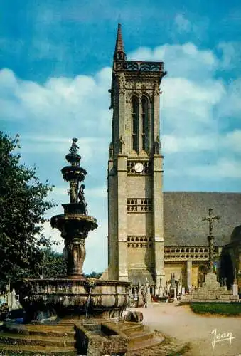 France La Bretagne St Jean du Doigt L'Eglise avec son clocher carre et sa fontaine Renaissance