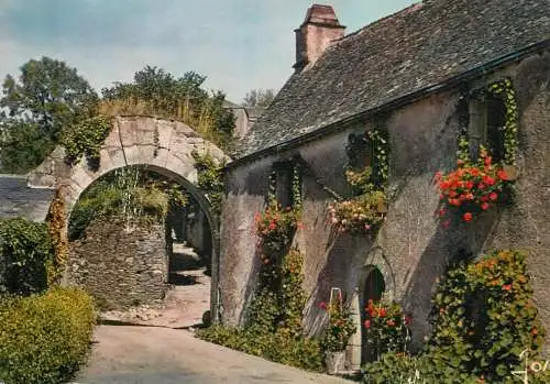 France Bretagne Rochefort-en-Terre (Morbihan) Maisons fleuries