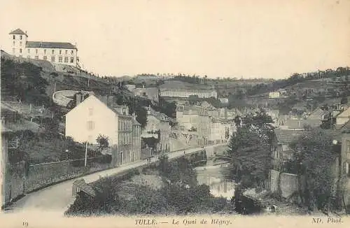 France Tulle quai de Regny