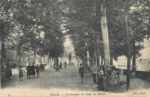 France Tulle quai de Baluze