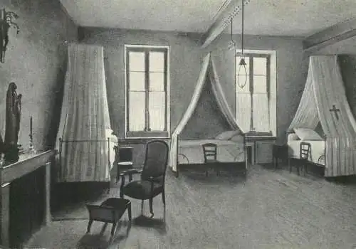 France Nevers Infirmerie Sainte Croix ou mourut Soeur Marie Bernard