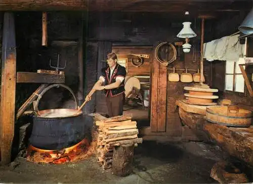 Switzerland Sur l'Alpe - fabrication du fromage