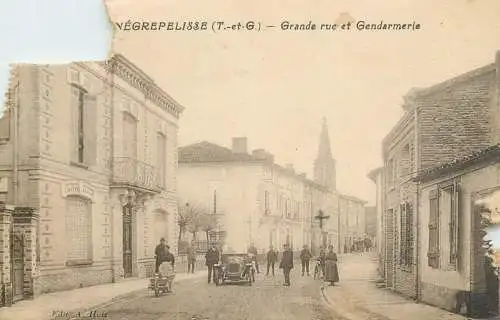 France Negrepelisse (Tarn-et-Garonne) Grande rue et Gendarmerie