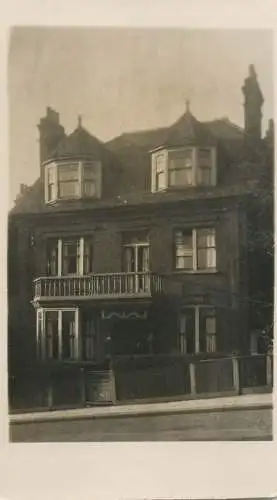 Mansion house to identify photographic postcard