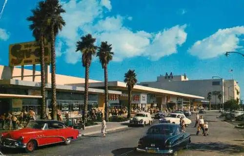 United States CA Lakewood center