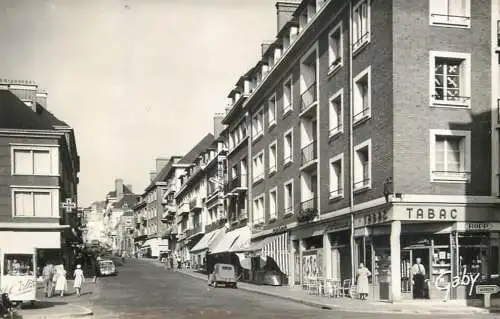 France Lisieux (Calvados) Rue Henri Cheron
