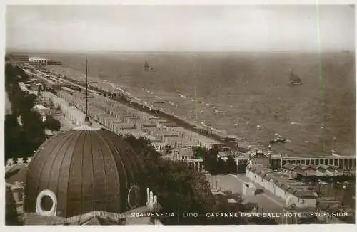 Italy Venezia Lido Capanne visto dall'Hotel Excelsior