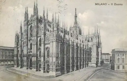Italy Milano Il Duomo