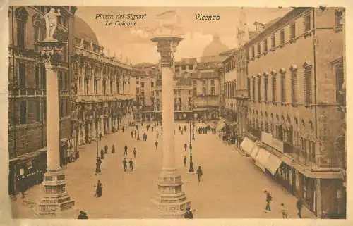 Italy Vicenza Piazza dei Signori Le Colonne