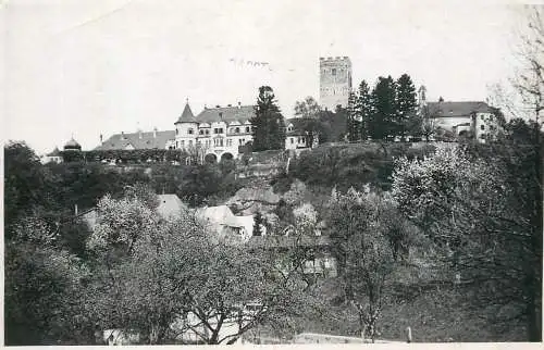 Neubeuern Castle