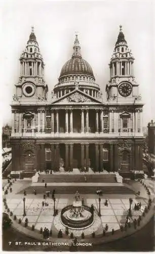 England London St Paul's Cathedral
