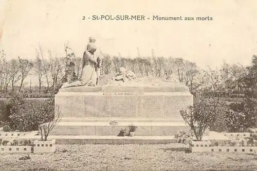 France St Pol sur Mer (Nord) Monument aux Morts