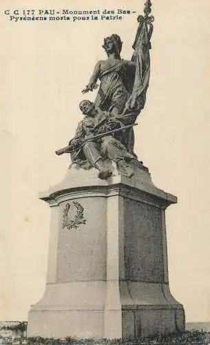 France Pau (Pyrenees Atlantiques) Monument aux Morts pour la Patrie