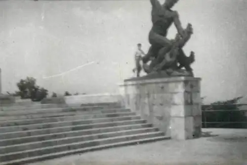 Photograph ca. 6 x 9 cm Statue of Liberty Budapest
