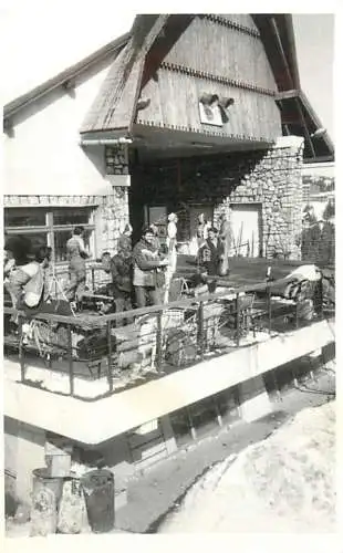 Photograph ca. 6 x 9 cm cabana cottage