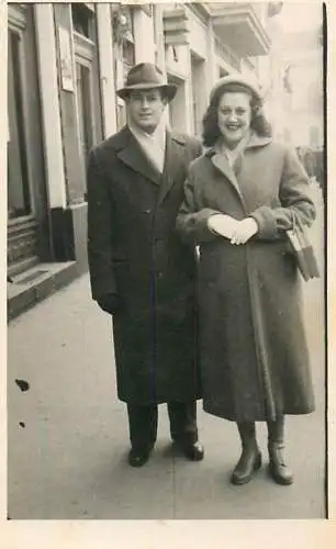 Photograph ca. 6 x 9 cm anonymous persons couple Cluj