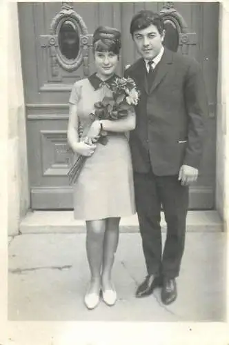 Photograph ca. 6 x 9 cm anonymous persons couple