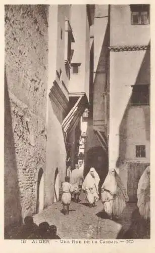 Algeria Alger une rue de la Casbah & types ethniques