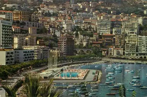 Monaco Monte-Carlo La Condamine, Piscine Olympique et un coin du port