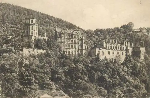 Germany Heidelberg Das Schloss von der Hirschgasse