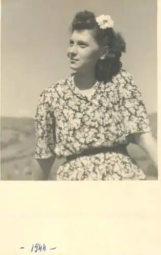 Romnaia photographic souvenir postcard Abrud 1944