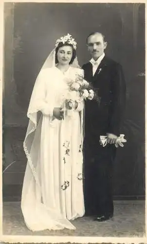 Romnaia wedding souvenir photographic postcard Kolozsvar 1943
