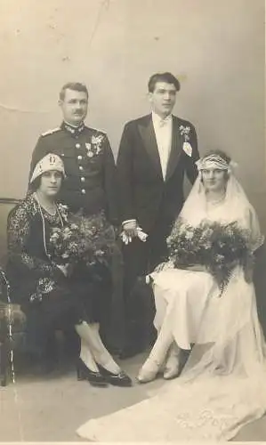 Romania studio foto Ploiesti E. Popp 1930 military family wedding souvenir