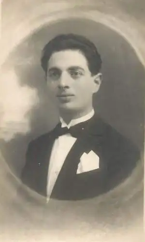 Romania studio Iasi photographic postcard souvenir 1928