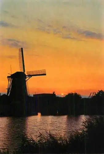 Netherlands Kinderdijk "de Overwaard" Poldermolens night view