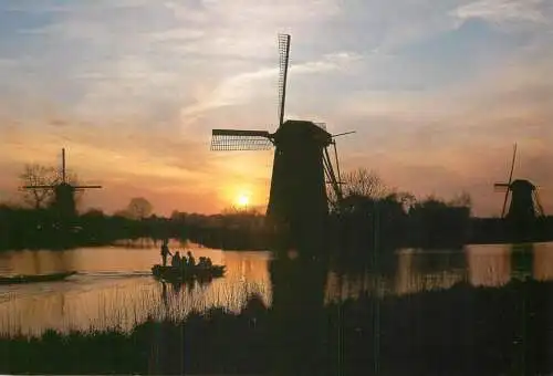 Netherlands Kinderdijk "de Neverwaard" Poldermolens night aspect