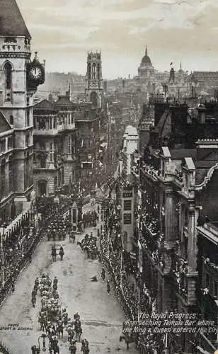 England London Royal Progress approaching Temple Bar King & Queen entered the city