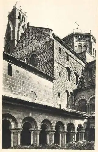 France Le Puy La Cathedrale & Le Cloitre