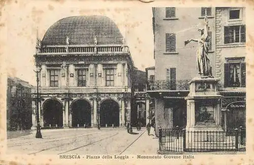 Italy Brescia Piazza della Loggia Monumento Giovane Italia