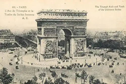 France Paris L'Arc de Triomphe & Tombe du Soldat Inconnu