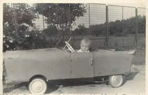 Toy car baby souvenir photo
