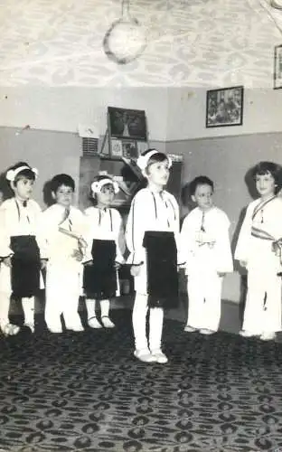 Romania souvenir photo 1989 school history uniforms 9 x 14 cm