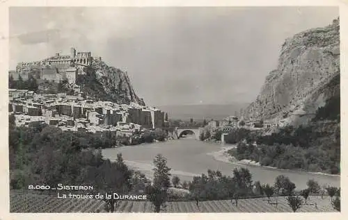 France Sisteron (Alpes de Haute Provence) La trouee de la Durance