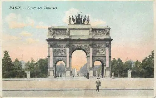 France Paris L'Arc des Tuileries