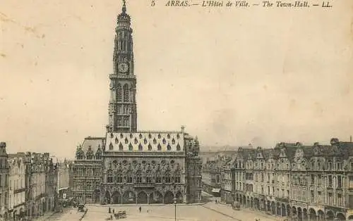 France Arras (Pas de Calais) Hotel de Ville