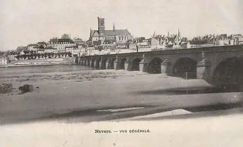 France Nevers (Nievre) vue generale