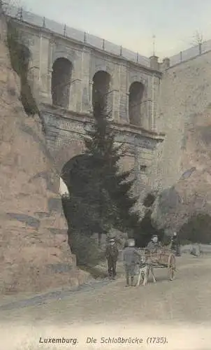 Luxemburg Schloss Brucke dog traction cart
