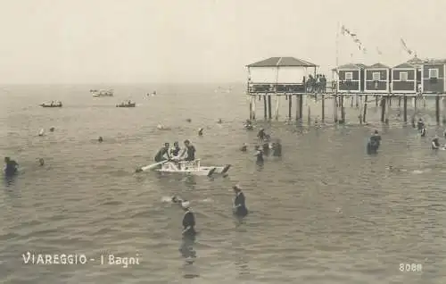VIAREGGIO - I BAGNI